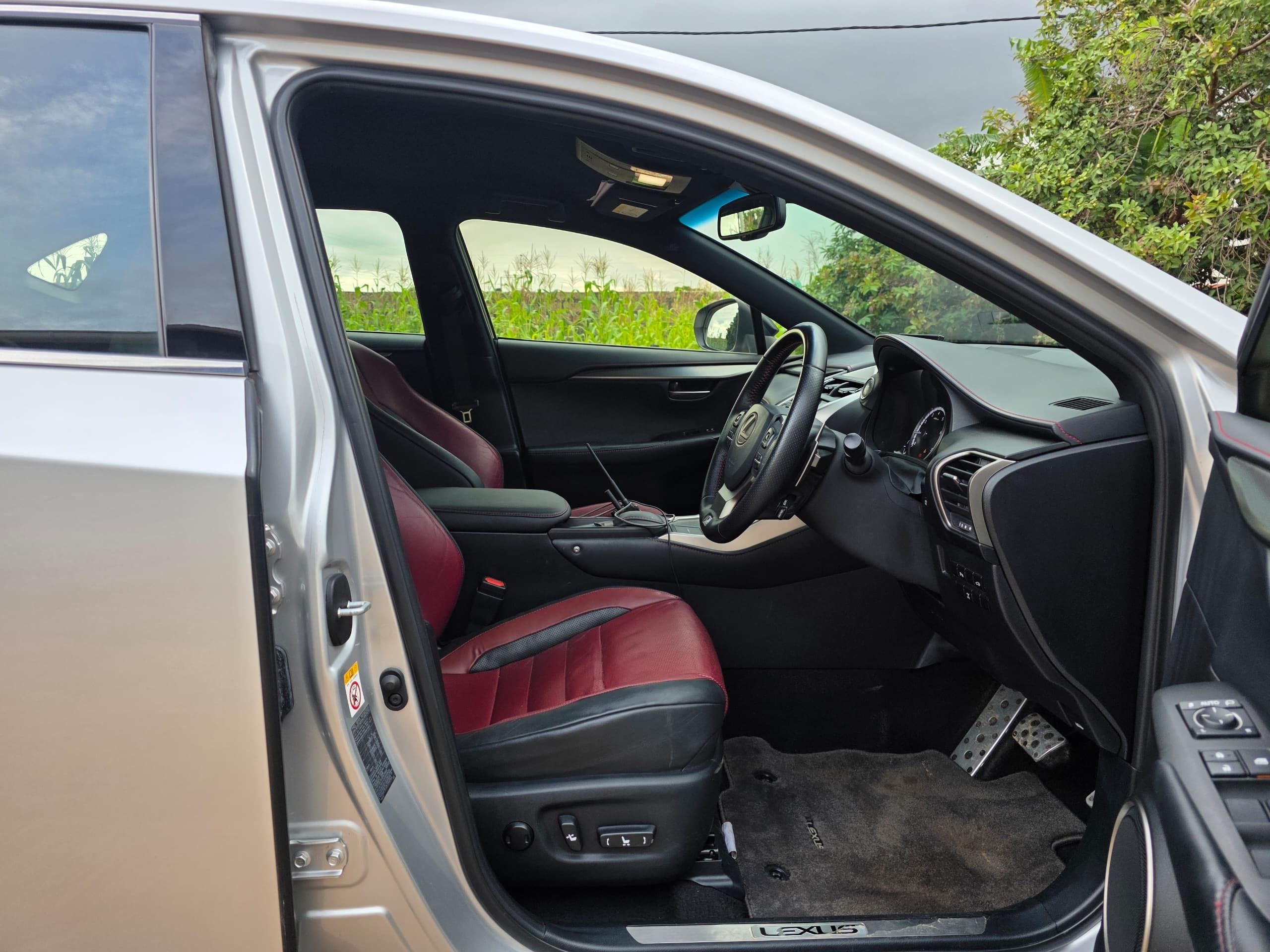 2015 Lexus NX200T F-Sport