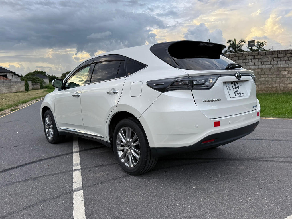 2016 Toyota HARRIER
