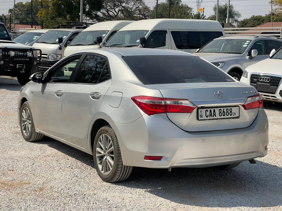 2018 Toyota Corolla Altis