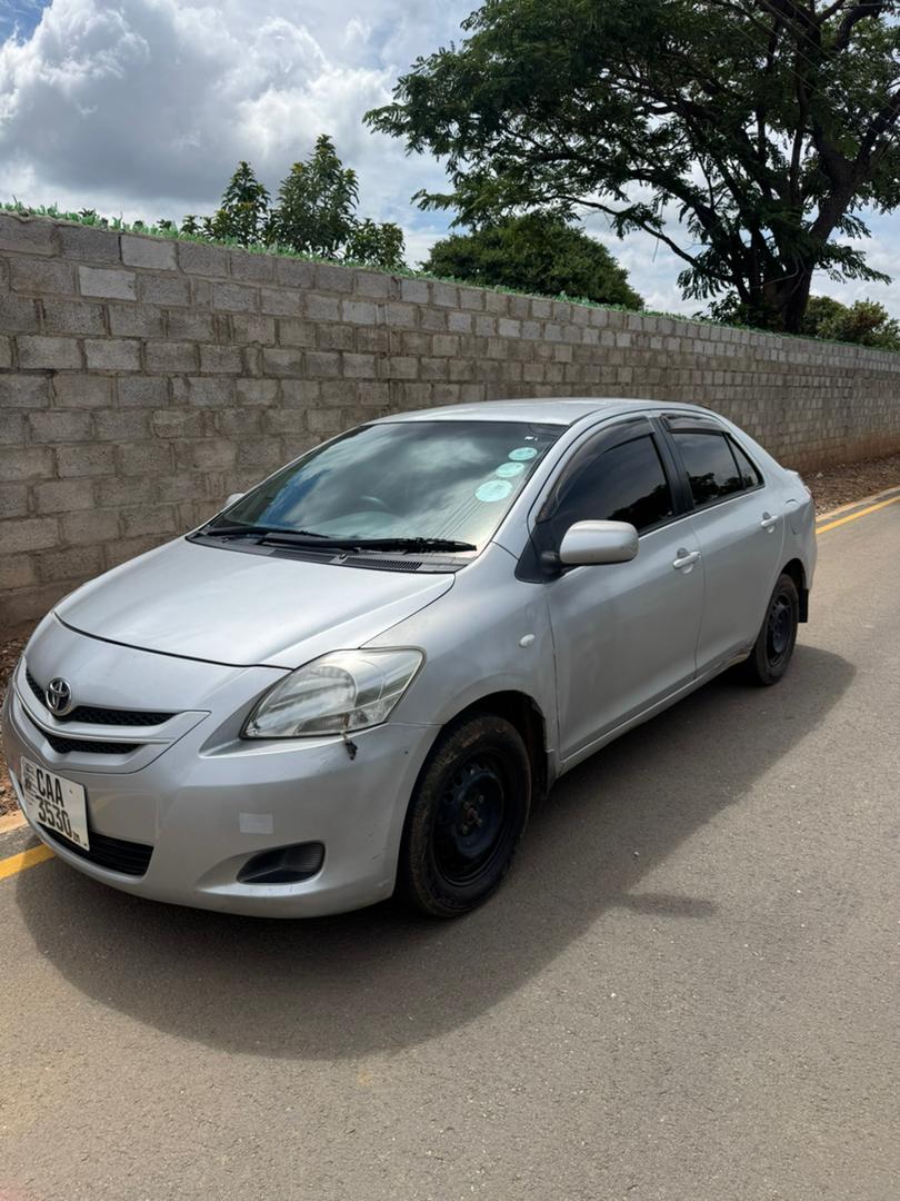 2005 Toyota Belta