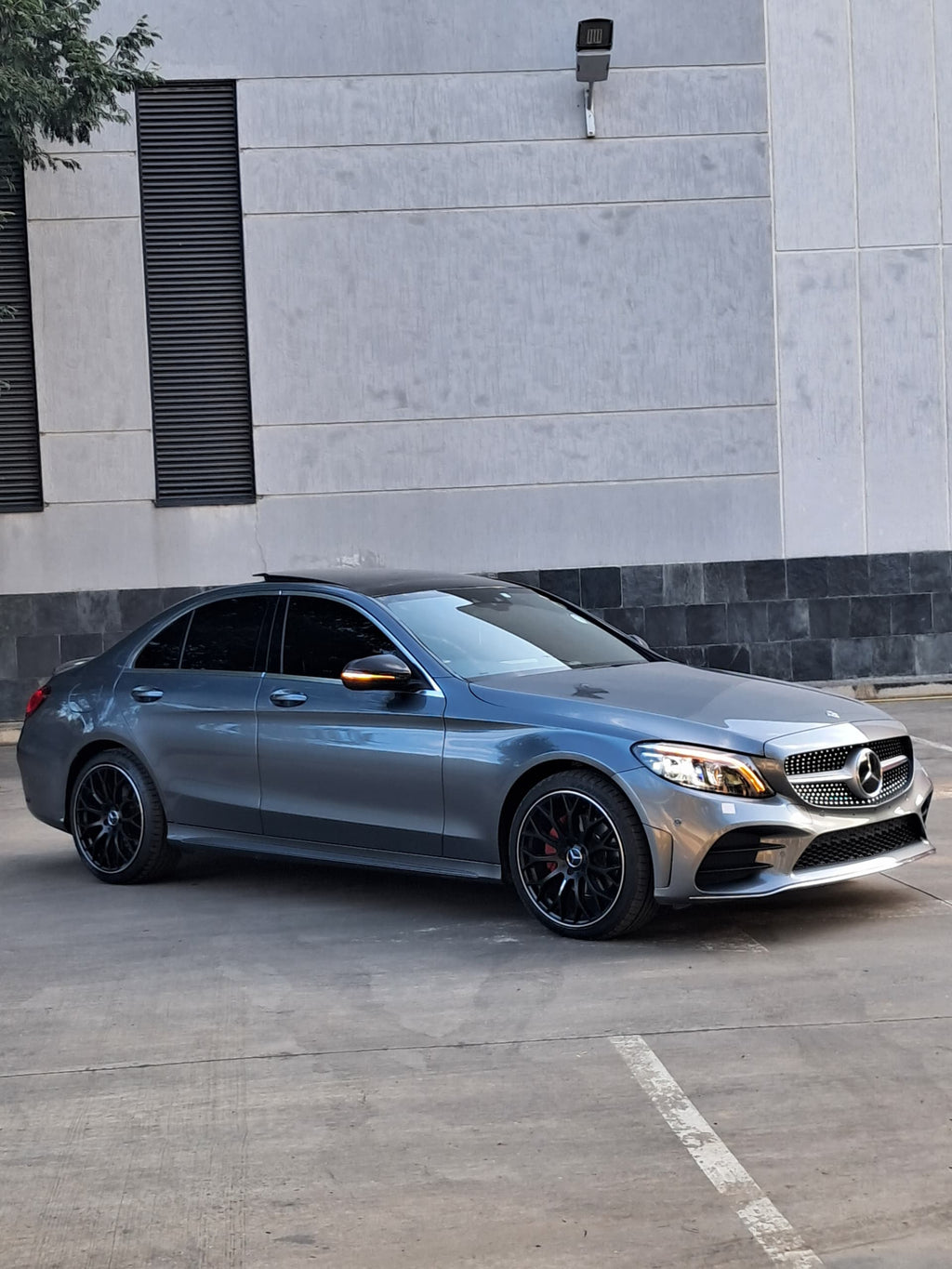 2019 Mercedes-Benz C220d AMG Line