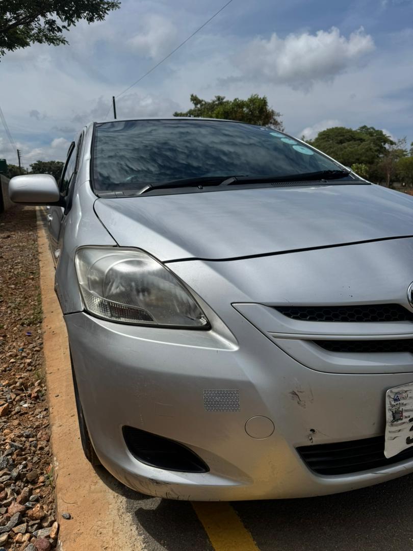 2005 Toyota Belta