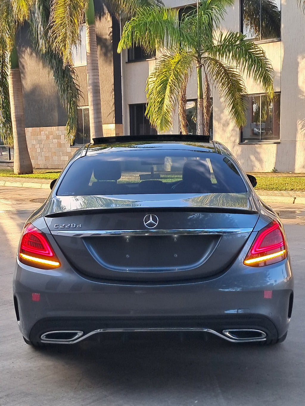2019 Mercedes-Benz C220d AMG Line