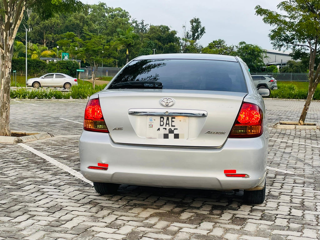 2006 Toyota Allion