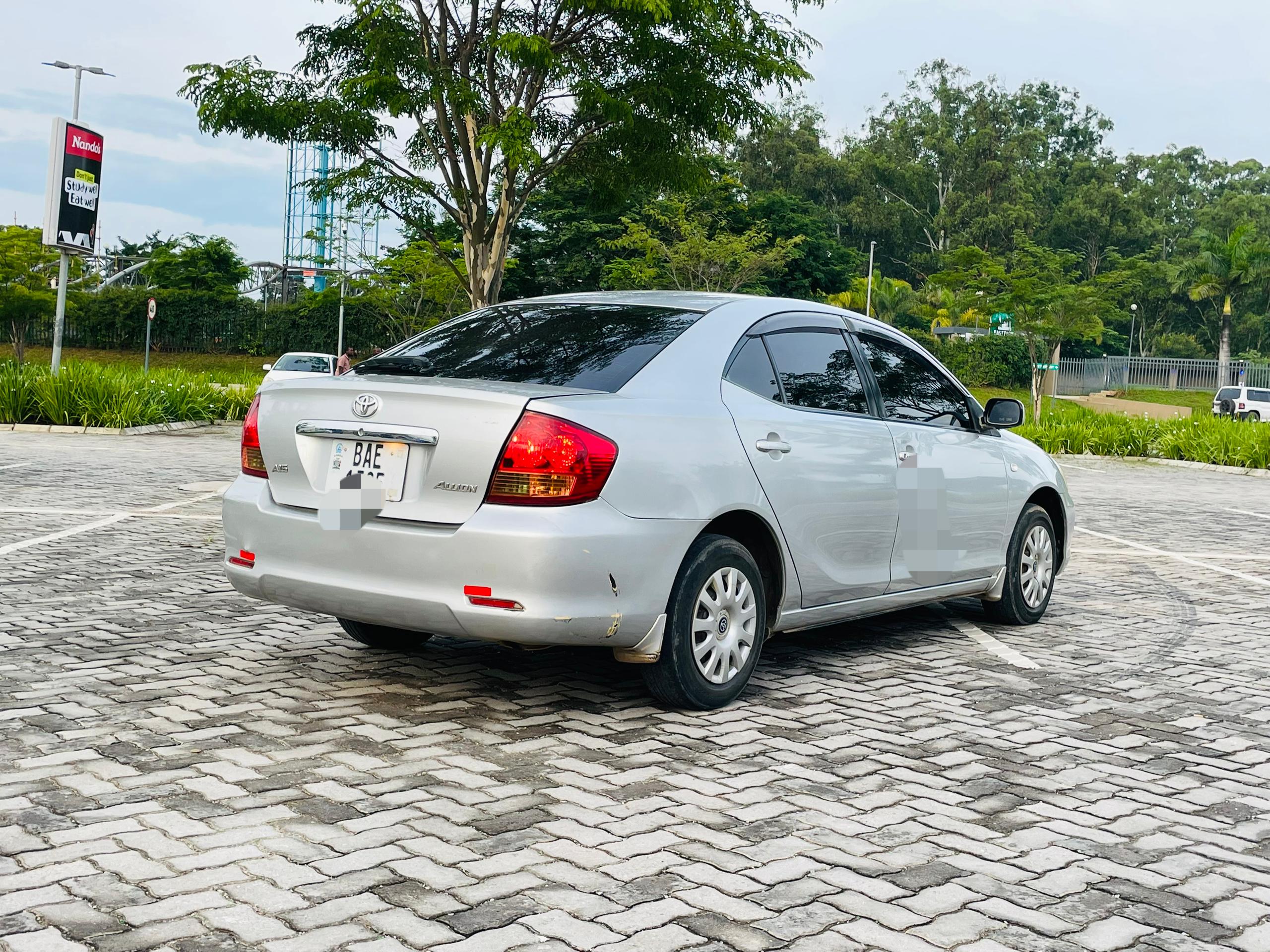 2006 Toyota Allion