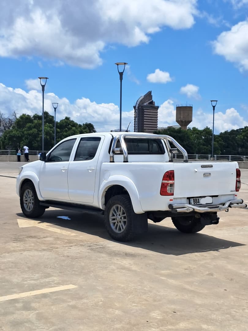 2015 Toyota Hilux